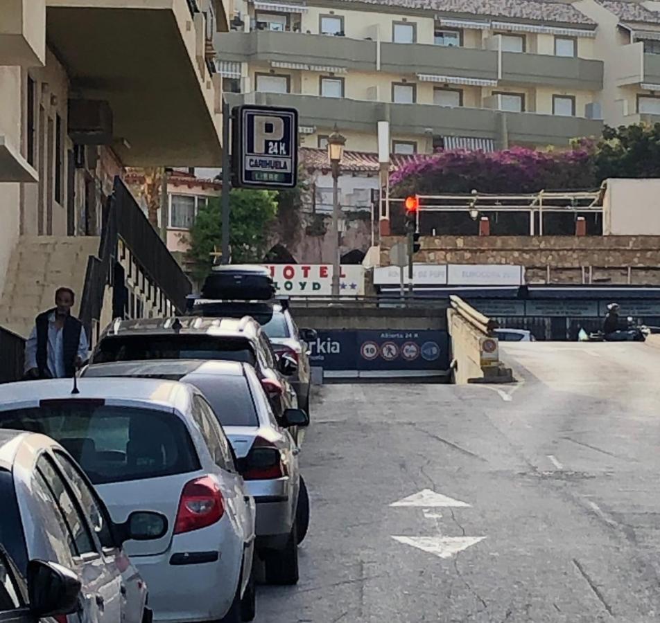 Apartamento Totalmente Reformado Con Piscina Y Jardines Al Lado De La Playa De La Carihuela Torremolinos Kültér fotó