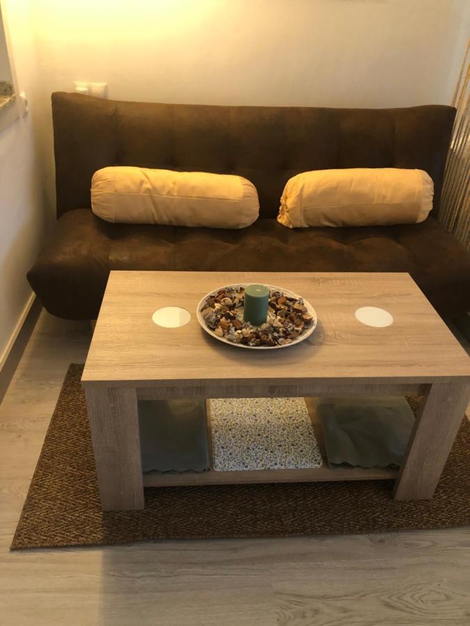 Apartamento Totalmente Reformado Con Piscina Y Jardines Al Lado De La Playa De La Carihuela Torremolinos Kültér fotó