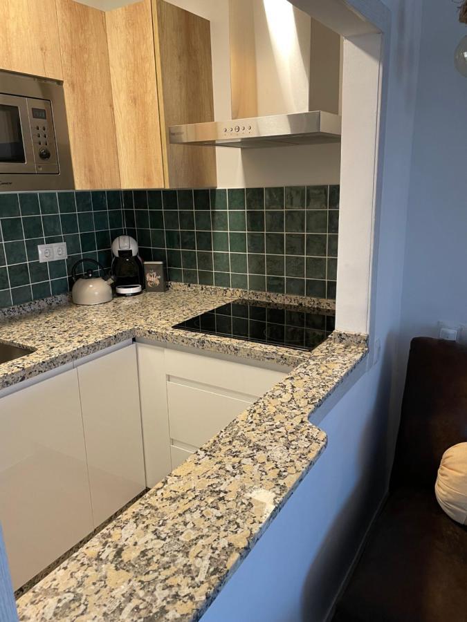 Apartamento Totalmente Reformado Con Piscina Y Jardines Al Lado De La Playa De La Carihuela Torremolinos Kültér fotó