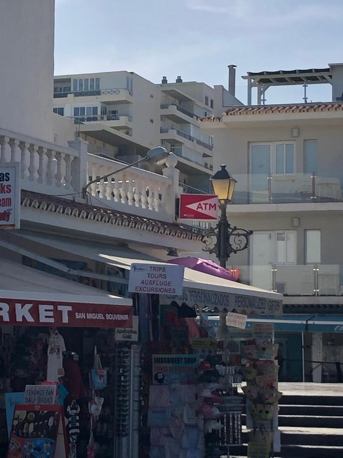 Apartamento Totalmente Reformado Con Piscina Y Jardines Al Lado De La Playa De La Carihuela Torremolinos Kültér fotó