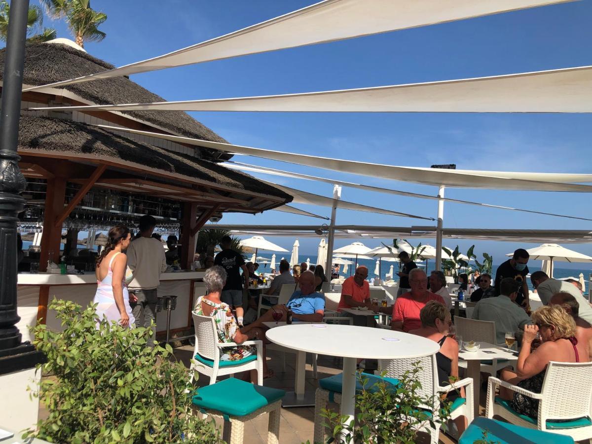 Apartamento Totalmente Reformado Con Piscina Y Jardines Al Lado De La Playa De La Carihuela Torremolinos Kültér fotó